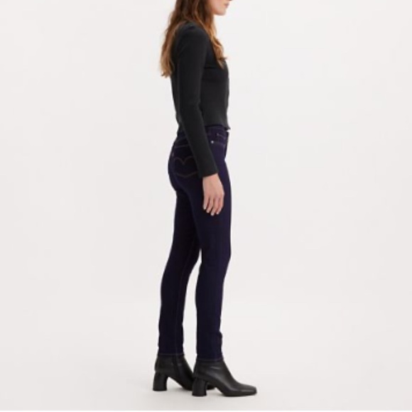 Levi’s 311 SHAPING SKINNY WOMEN'S JEANS - Picture 3 of 9